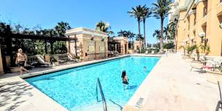 SHORT TERM TURNKEY FURNISHED DOWNTOWN AT THE RENAISSANCE Gallery 25