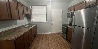 9 North Keeler Avenue - 305 Gallery 1