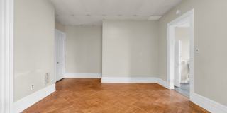 137 N 7th St Gallery 11