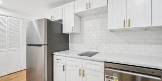 1223 SPRUCE Street unit: 3F Gallery 1