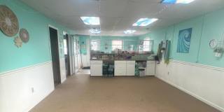 233 COLONIAL Avenue Gallery 8