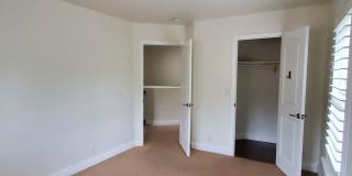 Charming Luxury Home near Downtown & Shopping Gallery 16