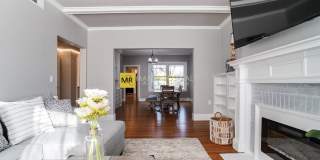 Most Luxurious OFF-CAMPUS CHOICE! near BU campus!  Heat & HW Inc. W/D in Unit Gallery 5