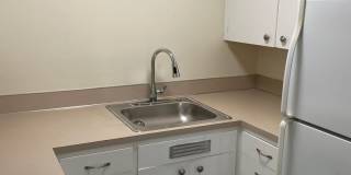 C2402 - Maple Court Apartments Gallery 23