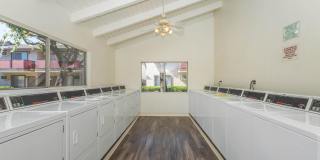 Del Amo Apartment Homes Gallery 11