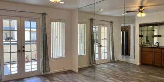 Spacious 2 Bedroom 2-1/2 Bathroom Townhome with 2-car garage in La Jolla near UCSD Gallery 16