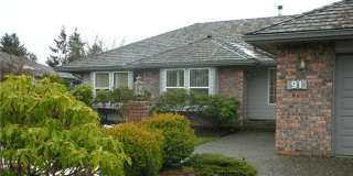 Spacious Home With Sunroom Gallery 1