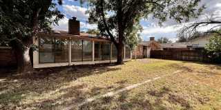 Amazing 4/2.5 in Prime Location! Minutes from Texas Tech and Hospitals! Gallery 41