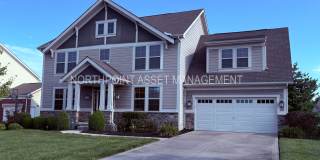 Charming 4 beds 2 bath in Lewis Center! Gallery 1