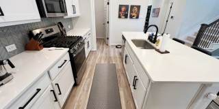 8347 SUNRISE GLN Gallery 15