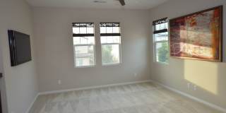 4BD+Loft/3Bathrooms, Sea Glass Blue Strand Gallery 25
