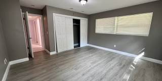 double lake front 4/2 house with swimming pool Gallery 21