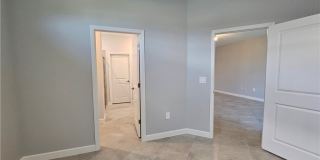 20503 Hazelnut Court S Gallery 21