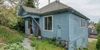 Charming 3 bed 1.5 bath available in Bellingham! Charming 3 bed 1.5 bath available in Bellingham! Gallery 1