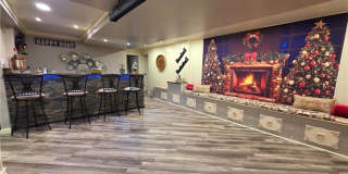 1052 Kingston Lane Gallery 36