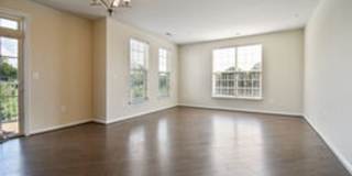 Spacious and Modern 2BR/2BA Condo in Norbeck Crossing Gallery 7