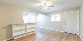 615 Vance Jackson Rd Gallery 2
