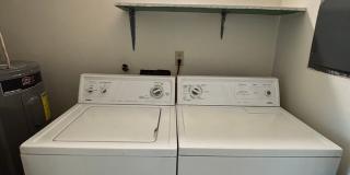 2 Bedroom, 1.5 Bath Townhouse Gallery 10