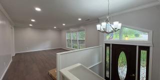 Spacious Living in a Great Location Gallery 6
