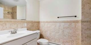 17 Skymark Court Gallery 18