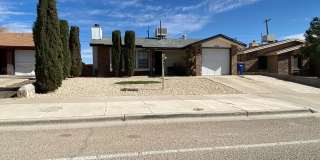 East El Paso 2 bed/1.5 Bath 1 car garage Gallery 1
