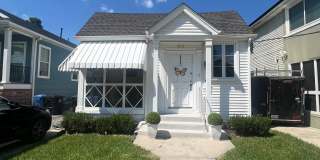 819 Hidalgo Street Gallery 29