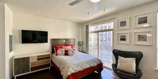 1800 Broadway Gallery 20