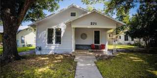 271 S Willow Avenue Gallery 3