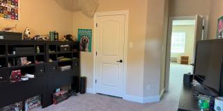 Welcome home to 8603 Phoenix Ave! Gallery 23