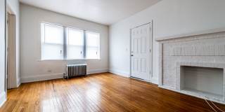 7800 S Kingston-South Shore Apartments Gallery 16