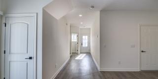 New 3 Bedroom Town Home Gallery 4