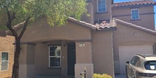 Beautiful 2 story home with 3 bedrooms, 2.5 baths, 1 car garage near to Blue Diamond & I-15 Gallery 1