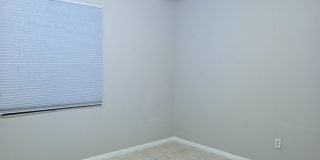 2 bedroom + loft, 2 bathroom townhome near UCF Gallery 19