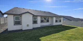 SOUTHRIDGE HOME! Modern Comfort Meets Everyday Convenience! Gallery 27