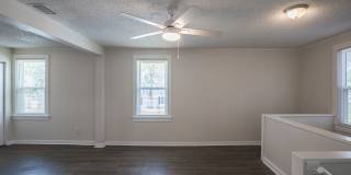 Spacious 3 bedroom, 1 Bathroom Upper Level Duplex Apartment Gallery 15