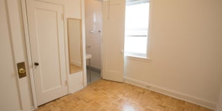 5300-5308 S. Hyde Park Boulevard Gallery 31