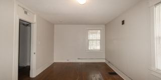 2 Bedroom House Just Steps From Downtown & Campus 2 Bedroom House Just Steps From Downtown & Campus Gallery 11