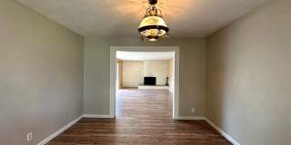 Cutest 3-Bedroom House with Covered Back Patio + Bonus Storage/Office! Gallery 8