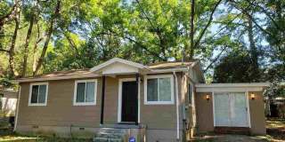 1700 Pepper Drive - Fenced in Yard Gallery 1