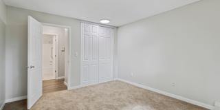 Eastgate Apartments Gallery 50