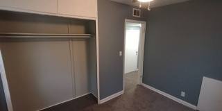 4 bed, 1 bath bungalow NOW AVAILABLE! Gallery 21