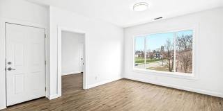 6091 Vermont Gallery 9