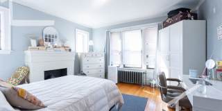 Sunny Fenway 3-Bed! Gallery 3