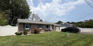 98 Oak Tree Lane Gallery 1
