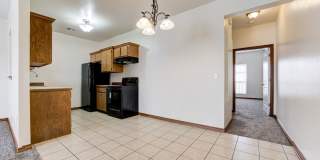 !!50 Percent off your 1st Months Rent!! Spacious 1BD/1BTH Apartment with a Private Balcony in the Heart of Norman! Gallery 10