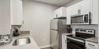 Bay House Emeryville Gallery 5