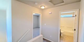 Beautiful 3-Bedroom Home in Tierra Oeste near Ladera/Unser. Refrigerated Air! Gallery 12