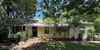 FREE MONTH RENT! Freshly Updated 3 Bedroom House FREE MONTH RENT! Freshly Updated 3 Bedroom House Gallery 1