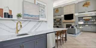 Sofi Danvers Gallery 54