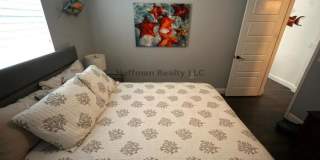 2314 West Saint Sophia Street Gallery 12